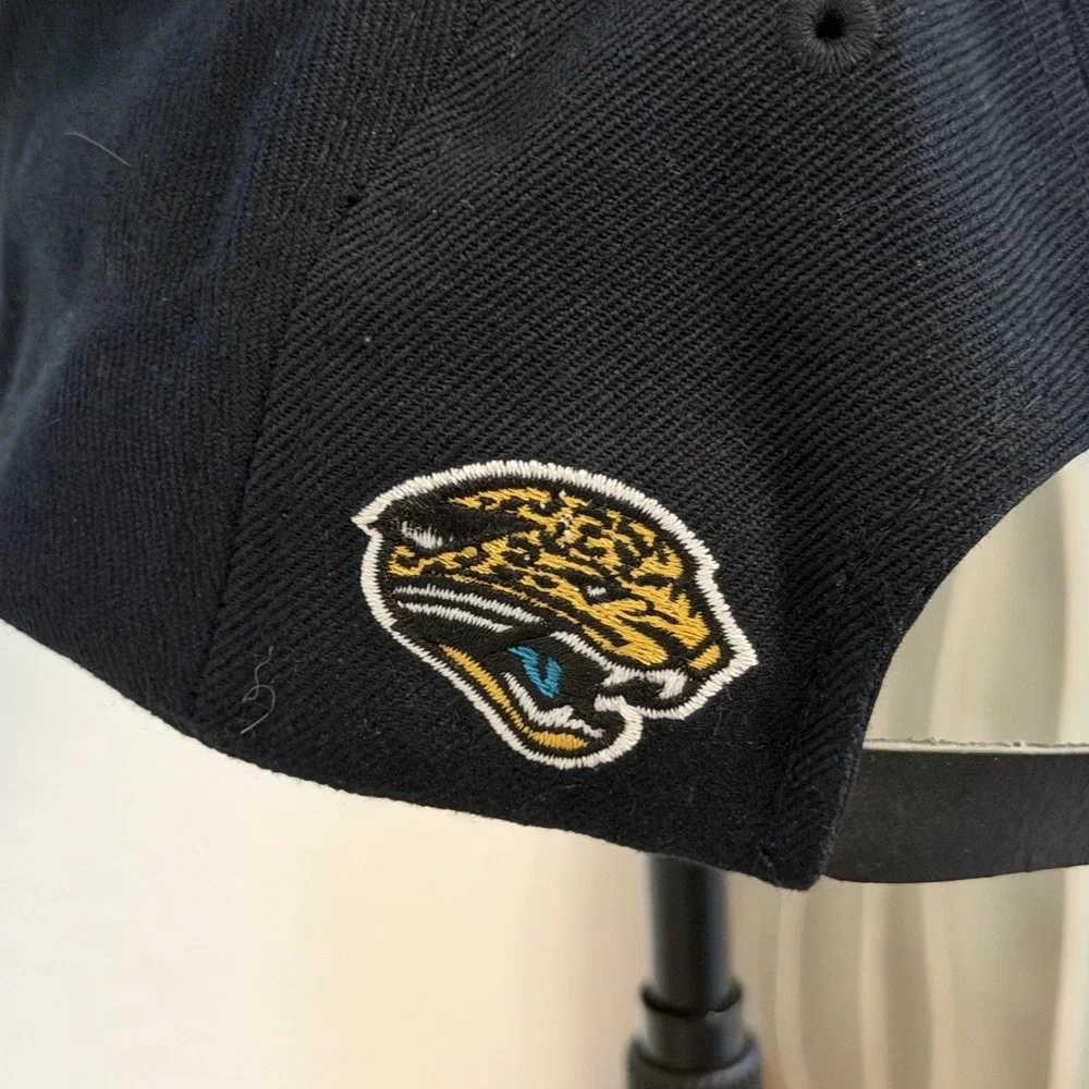 Jacksonville Jaguars American Needle OS Snap Back Jaguar Print Game Day Classic